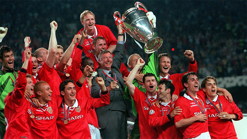 manchester-united-1999-doi-bong-manh-nhat-the-gioi-moi-thoi-dai