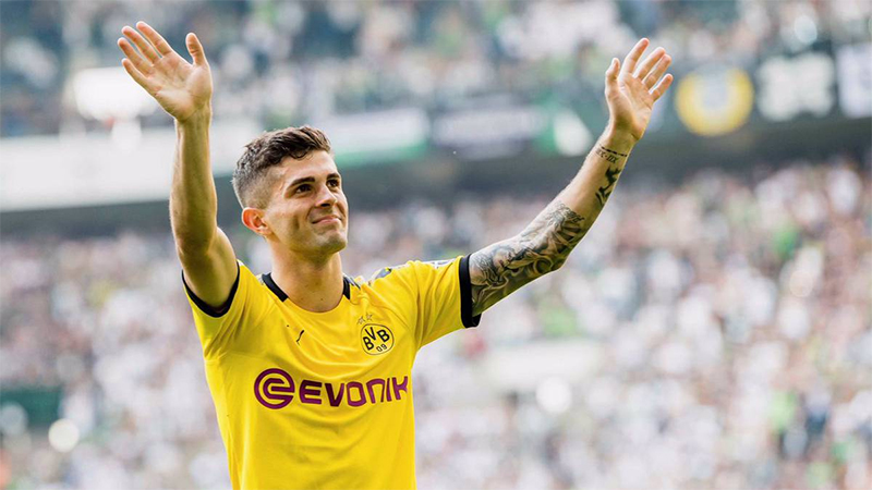 tien-ve-canh-christian-pulisic